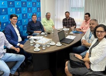 Reunião com Enivaldo, Mazinho, Mauricio Toledo e diretoria da Cesan garante obras para loteamentos novos