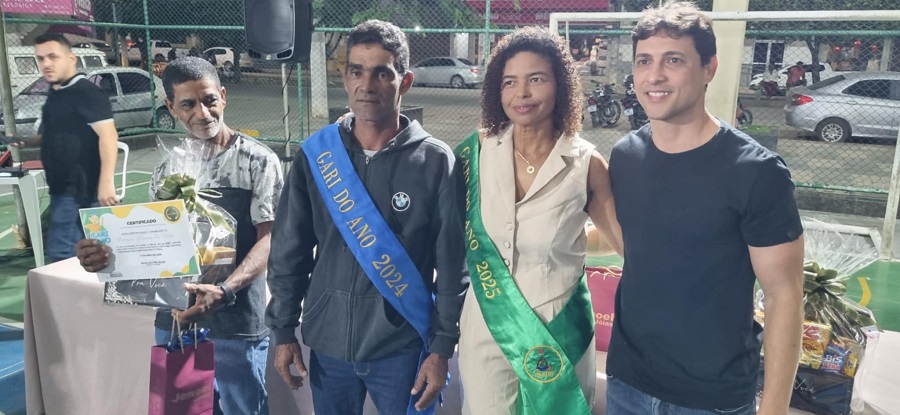 Roseni Campos é eleita a Gari do ano de 2025 de Barra de São Francisco, neste sabado (31)