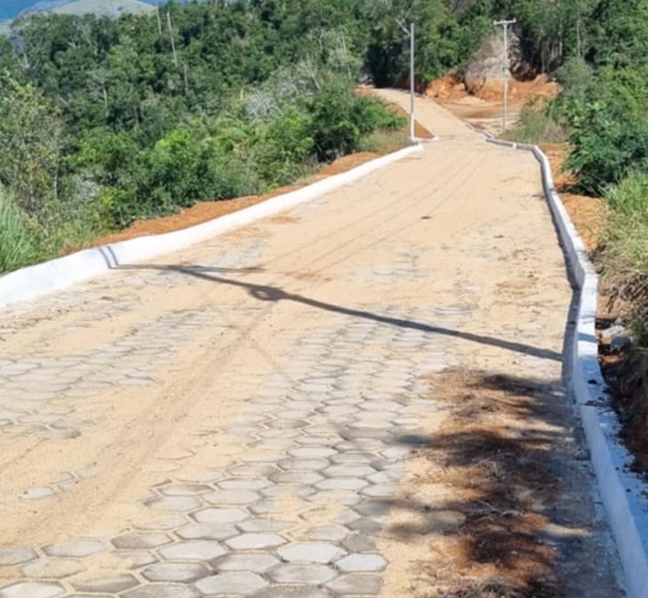 Calçamento que dá acesso as torres foi concluído em Barra de São Francisco – Gazeta do Norte