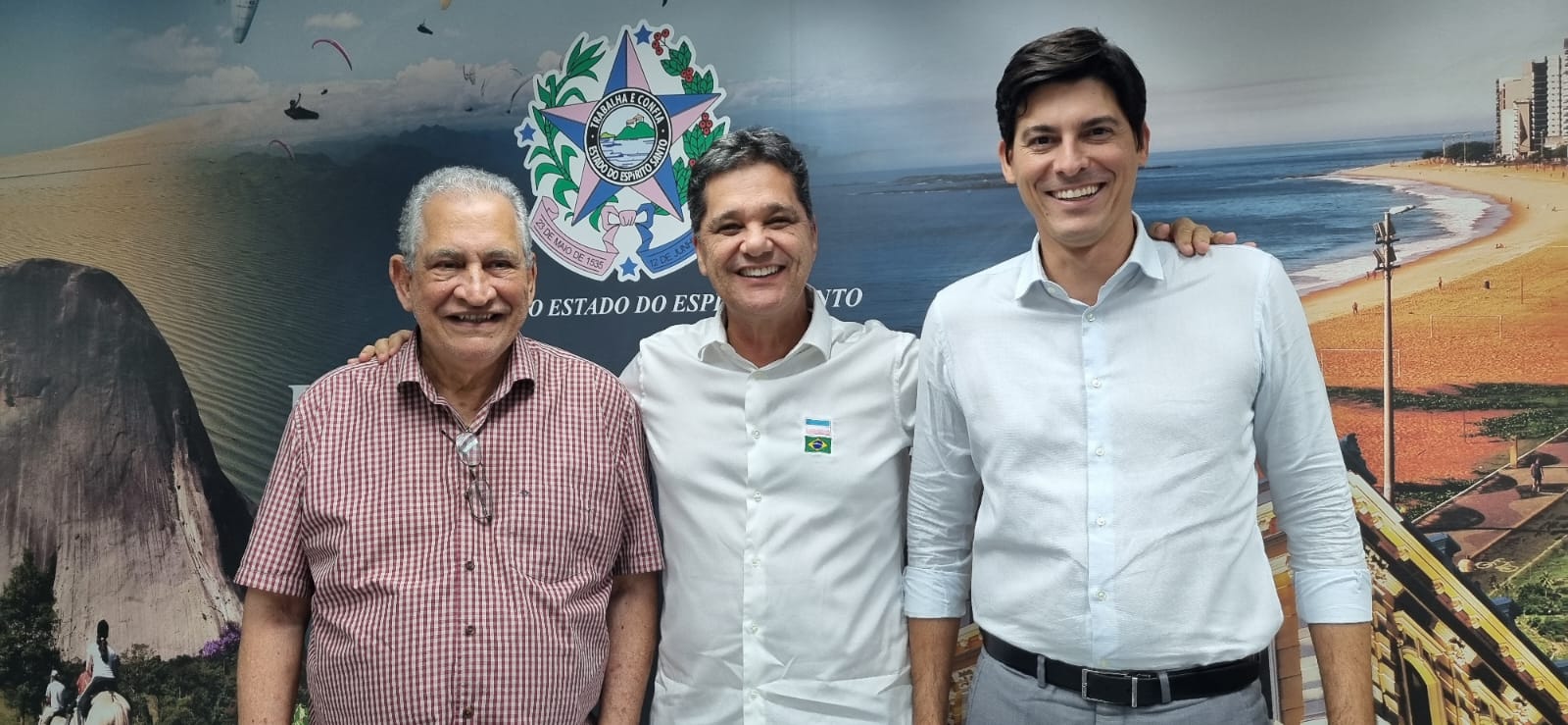 Prefeito Enivaldo dos Anjos e deputado Mazinho dos Anjos se reúnem com o vice governador do estado, Ricardo Ferraço