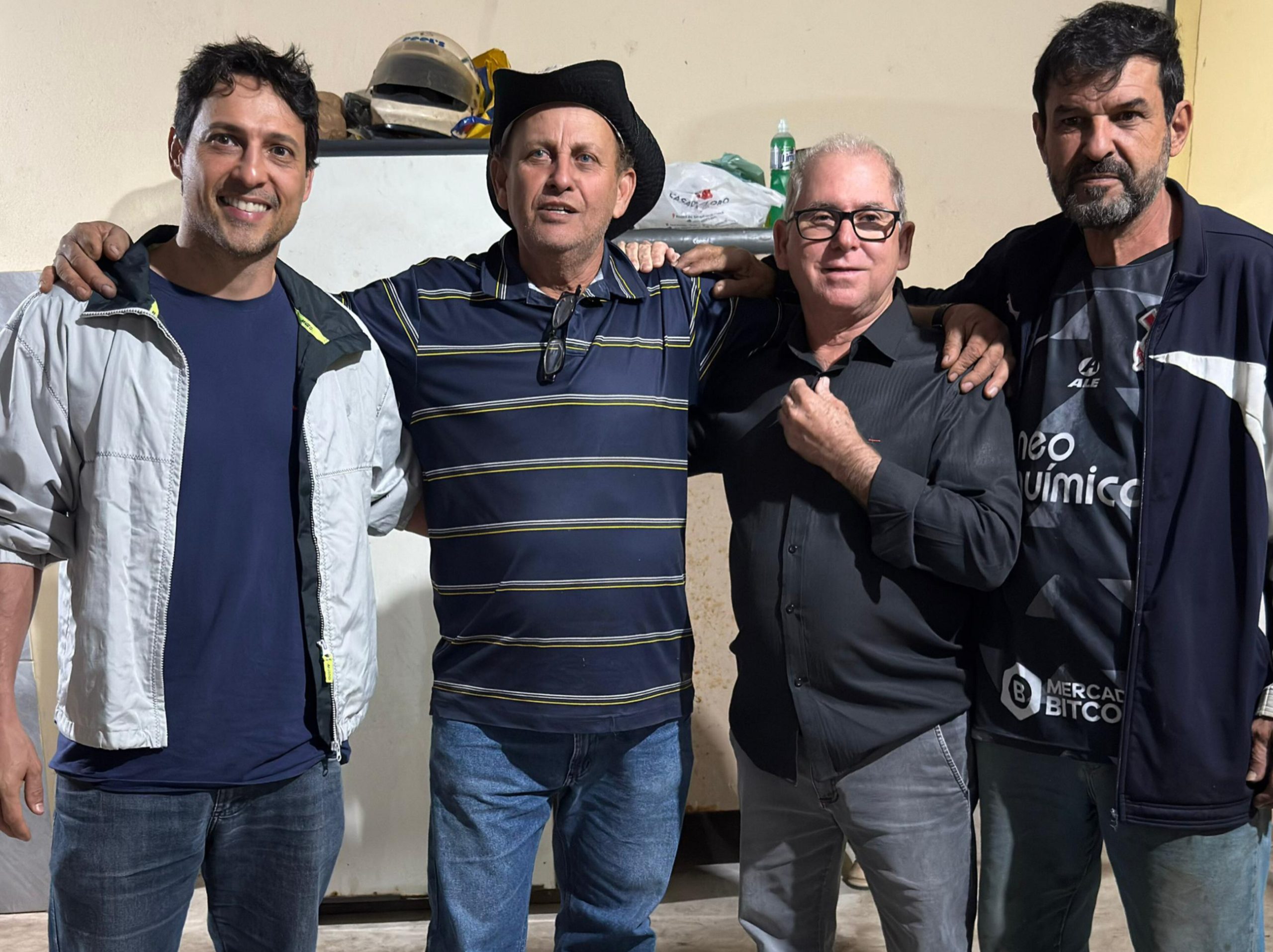 Vice-prefeito Wanderson Melgaço representa o prefeito Enivaldo dos Anjos na celebração dos 28 anos da APASIL no Córrego Santa Angélica