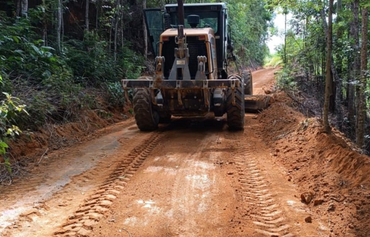 Patrolamento de estrada seguiu neste domingo (08), pelo Córrego Esquerdo, em Barra de São Francisco