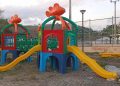 Praça do Bairro Nova Barra ganha novos brinquedos para as crianças em Barra de São Francisco