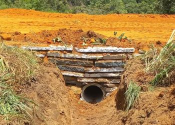 Bueiro é construído em Cachoeirinha de Itaúnas em Barra de São Francisco, agora são 315 em quatro em quase cinco anos