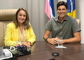 Deputado Mazinho dos Anjos e secretária Emanuela Pedroso reforçam parceria em prol do Norte e Noroeste do Espírito Santo