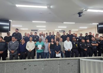 Nova turma de Agentes da Guarda Civil Municipal toma posse em Barra de São Francisco