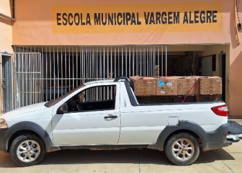 Prefeitura de Barra de São Francisco investe em climatização de salas de aula da escola de Vargem Alegre