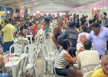 Foi espetacular os três dias da Feira de Comércio e Artes do Espírito Santo em Barra de São Francisco neste final de semana