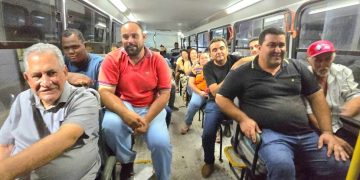 Transporte gratuito é mantido no distrito de Paulista/Barra de São Francisco e garante mais dignidade a alunos e moradores