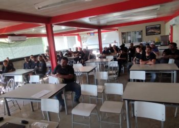 Secretaria Municipal francisquense realiza palestra sobre segurança no trânsito para colaboradores da Argos Stone