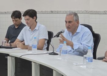 Reunião entre Prefeitura de Barra de São Francisco e Cesan busca soluções para abastecimento de água em loteamentos