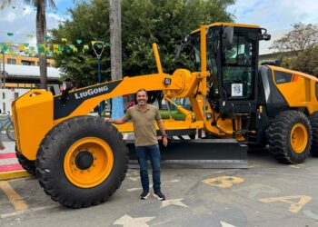 Com emenda de Tyago Hoffmann, Água Doce do Norte recebe nova patrol para fortalecer a agricultura e impulsionar o desenvolvimento rural