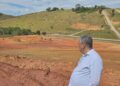 Prefeito Enivaldo dos Anjos acompanha obras de preparação da área do novo Fórum de Barra de São Francisco