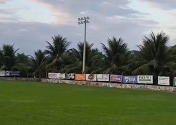 Prefeito Enivaldo dos Anjos inaugura iluminação do campo do Vale Sete nesta quinta-feira em Barra de São Francisco