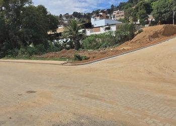 Bairro Bambé em Barra de São Francisco ganha nova rua pavimentada que homenageia o saudoso Geraldo Lima, o “Geraldo Fiscal”