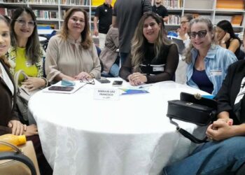 Barra de São Francisco sedia encontro regional para construção do novo Plano Municipal de Educação