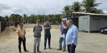 Prefeito Enivaldo dos Anjos anuncia construção de galpão metálico no Parque de Exposições de Barra de São Francisco