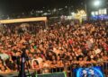 Diego & Victor Hugo encerram festividades de Barra de São Francisco em noite de gala com público gigantesco