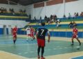 Goleadas marcam os jogos do Campeonato Perna de Pau de Futsal nesta quinta-feira (27) em Barra de São Francisco