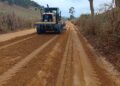Patrolamento de estrada segue pela região da Secadeira em direção a Monte Sinai em Barra de São Francisco