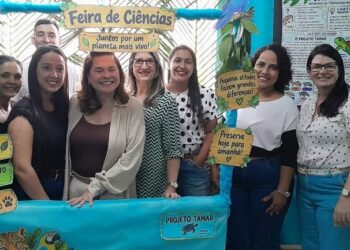 Feira de Ciências da Escola Elizabeth Trzoseki da Silva reúne alunos e comunidade em Paulista